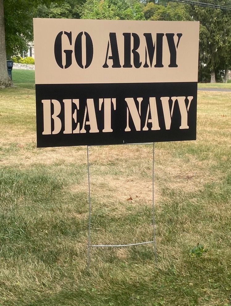 GO ARMY BEAT NAVY Yard Sign
